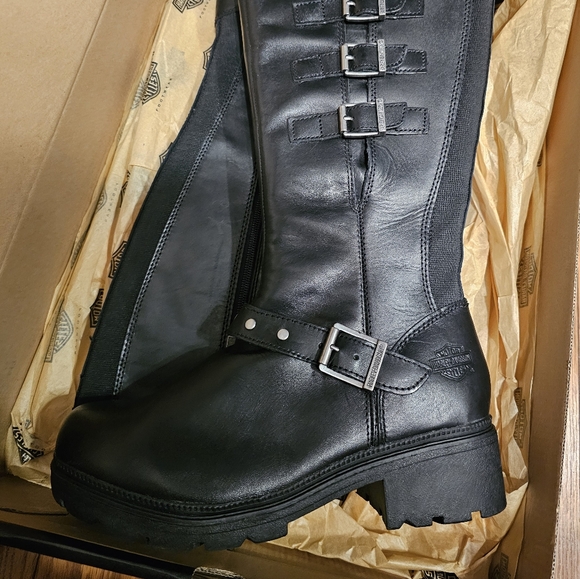 Harley Davidson Black Leather Knee-High Boots with Buckles - Picture 7 of 8